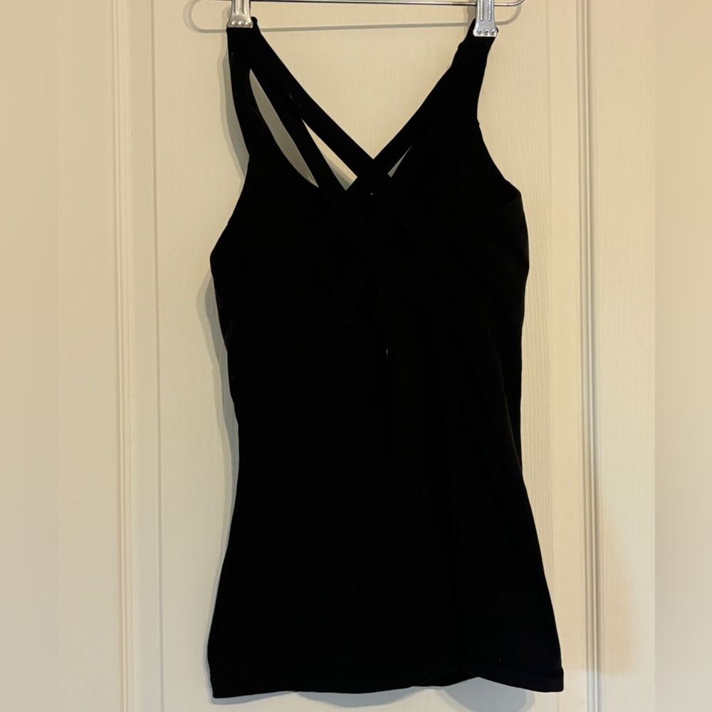 Lululemon Enhearten Tank Top Black • Built-In Bra • Criss Cross Back • Size 4